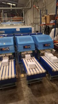 MAVIS S.5 PIZZARDI: automatización del plegado de prendas pequeñas en lavandería industrial