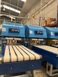 MAVIS S.5 PIZZARDI: automatización del plegado de prendas pequeñas en lavandería industrial